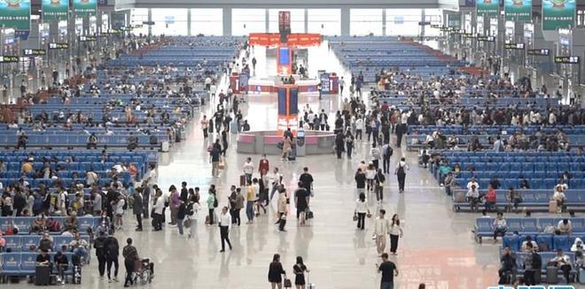 五一假期火車票預售火熱,貴陽三大火車站已售出 35 萬張