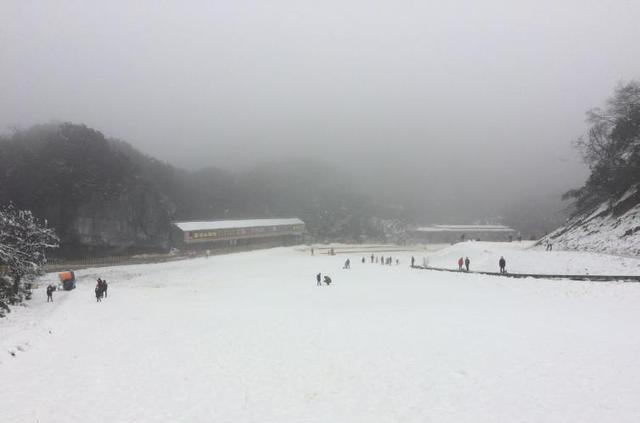 成都自駕游北海旅游攻略_北海自駕到成都中途路過(guò)哪里_成都北海7天自駕游攻略
