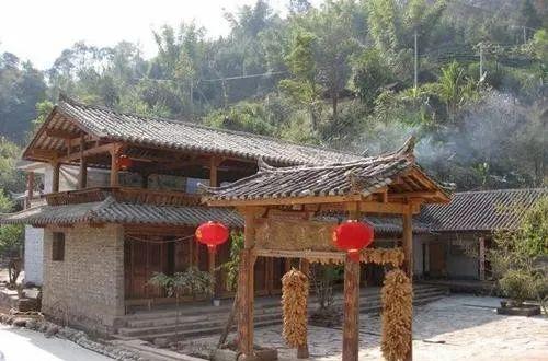 昆明到普洱火車站_昆明到普洱火車_云南昆明到普洱坐火車多少錢