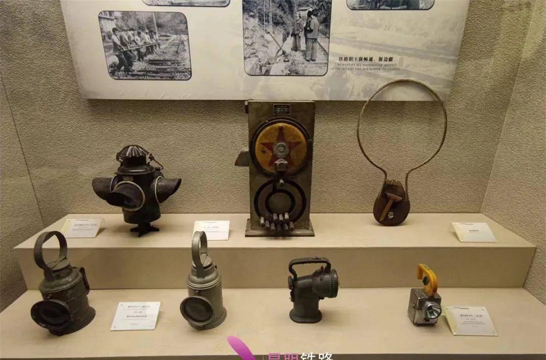 昆明火車博物館_昆明火車博物館開放時間_昆明火車博物館小火車