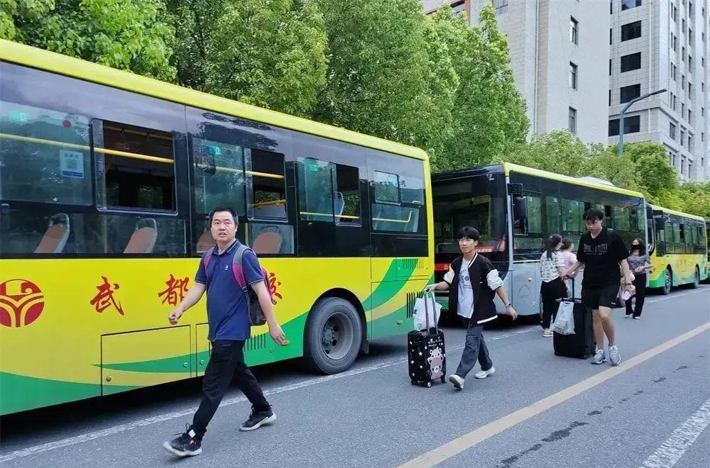 成都到隴南火車_成都到隴南火車站_成都到隴南火車在哪個(gè)車站上車