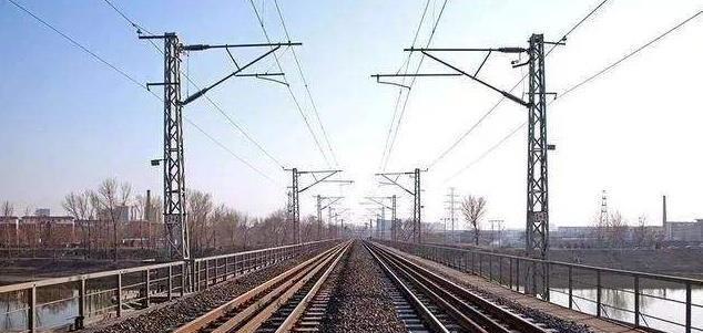 火車動車區別_火車動車區別有幾種_動車和火車有什么區別