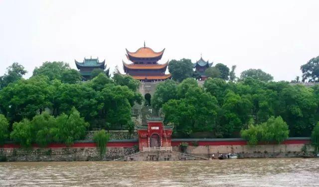 成都出發(fā)桂林自駕游_桂林到成都自駕游_從桂林到成都自駕游線路推薦