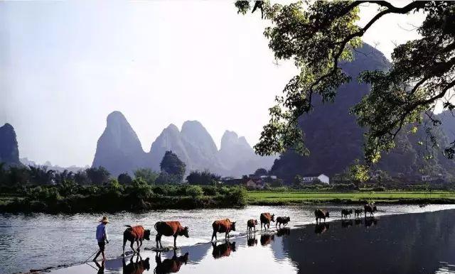 桂林到成都自駕游_成都出發(fā)桂林自駕游_從桂林到成都自駕游線路推薦