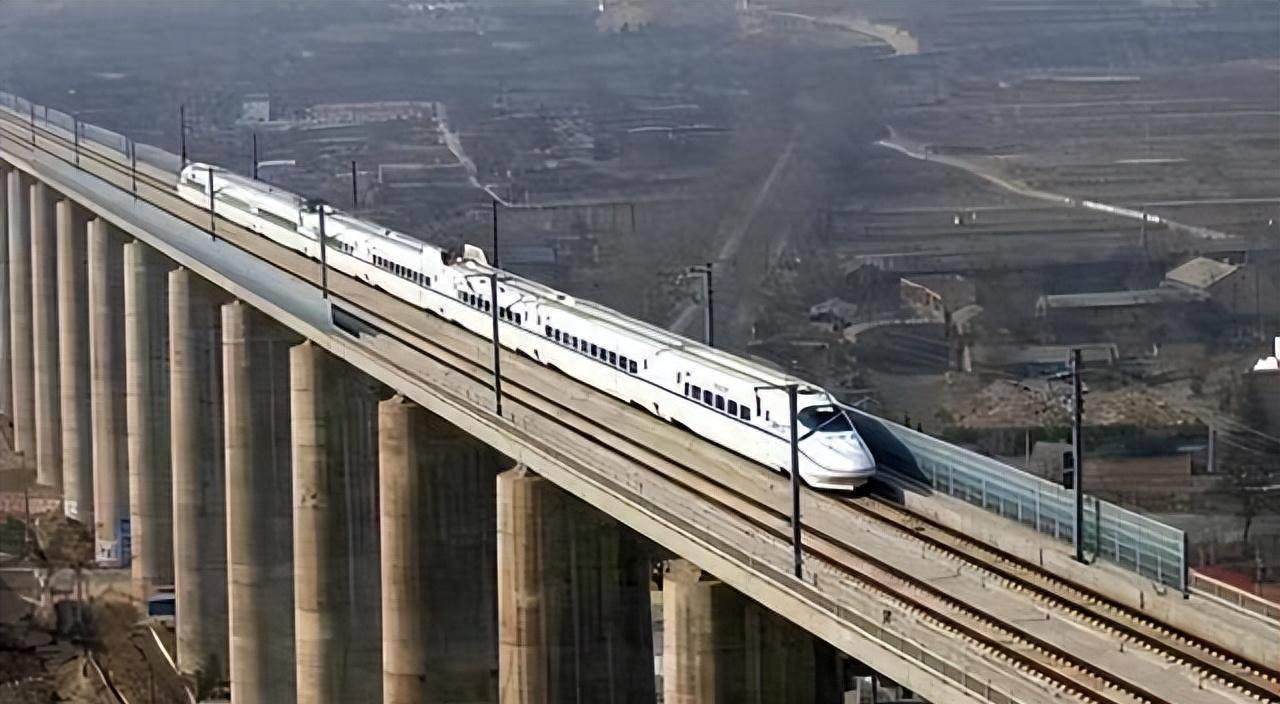 高鐵與動車的區別：類型、票價及遠途出行選擇指南