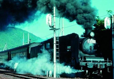 神秘的白火車：傳說中的靈魂列車，你見過嗎？