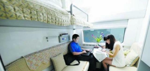 火車區別軟臥硬臥上鋪圖片_火車上硬臥和軟臥的區別_火車上軟臥硬臥有什么區別