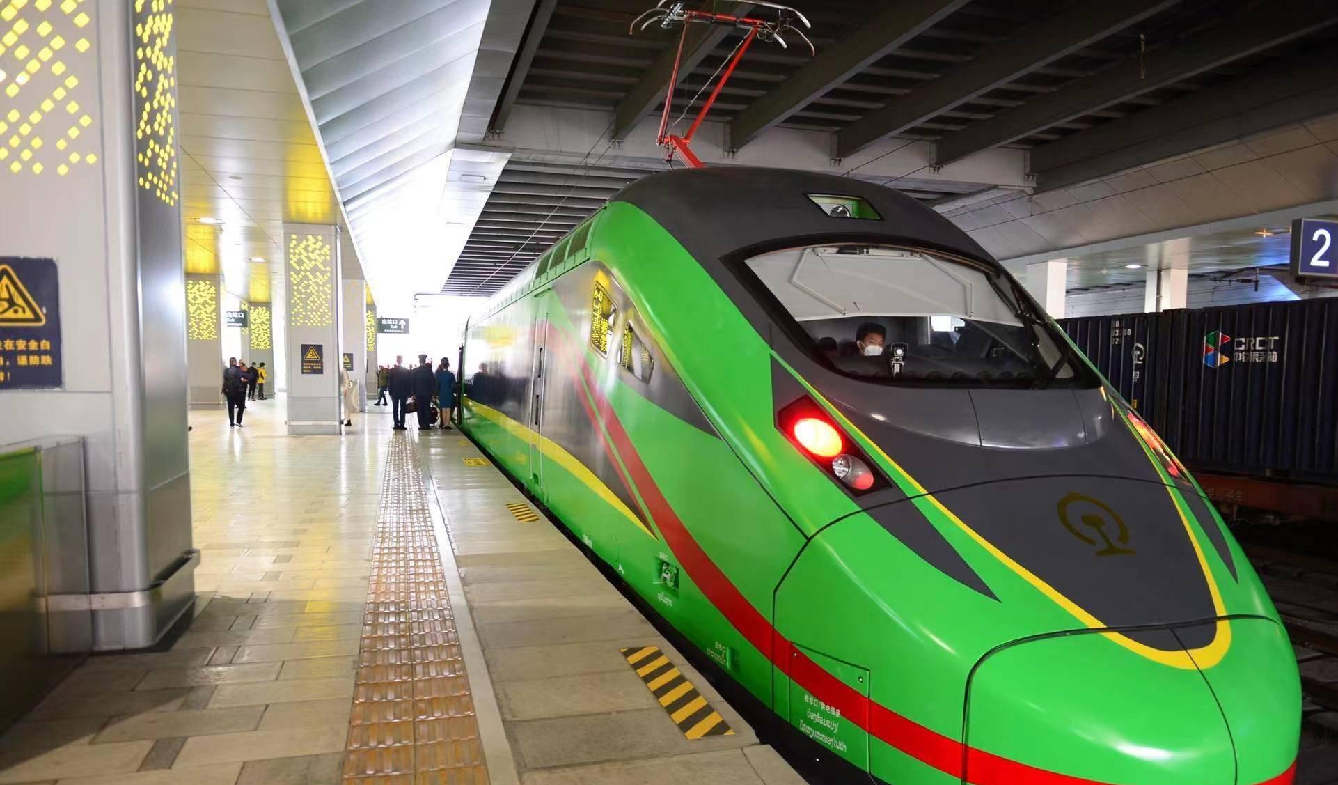 棗莊西至曹縣新型快速旅客列車正式開行，全程 3 小時 40 分鐘