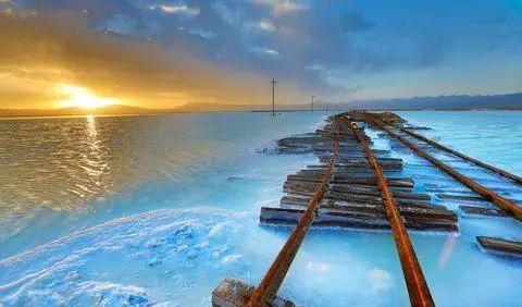 拉薩火車西寧路線到哪個站_拉薩到西寧火車查詢_西寧到拉薩火車路線