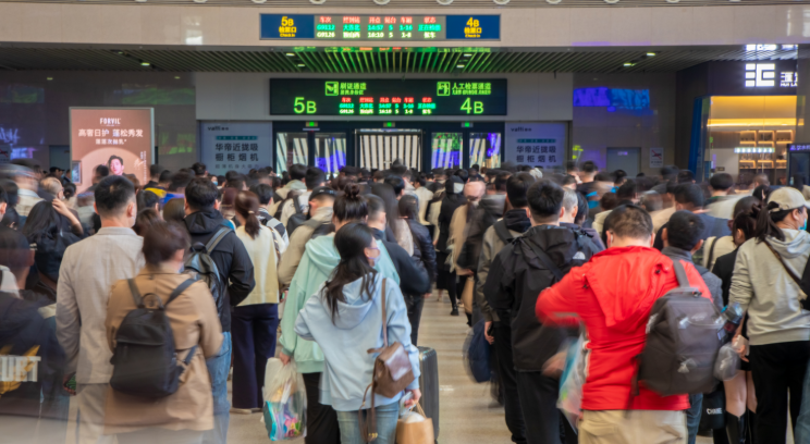 五一假期鐵路運輸開啟，沈陽站多措并舉應對客流高峰