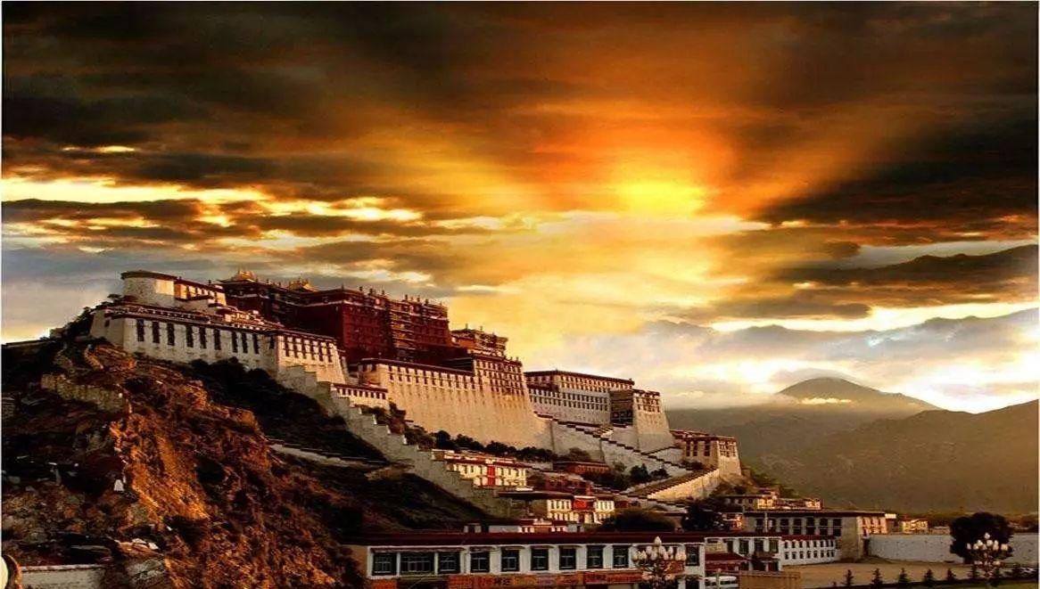 拉薩到西寧火車查詢_西寧到拉薩火車路線_拉薩到西寧火車時刻