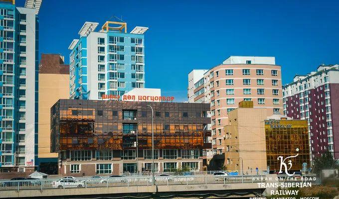 火車硬臥能充電_硬臥火車上可以充電嗎_火車充電硬臥上可以充電嗎