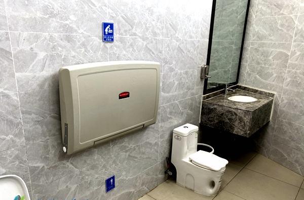 智慧公廁亮相南京火車站 今年南京將新改建630座公廁