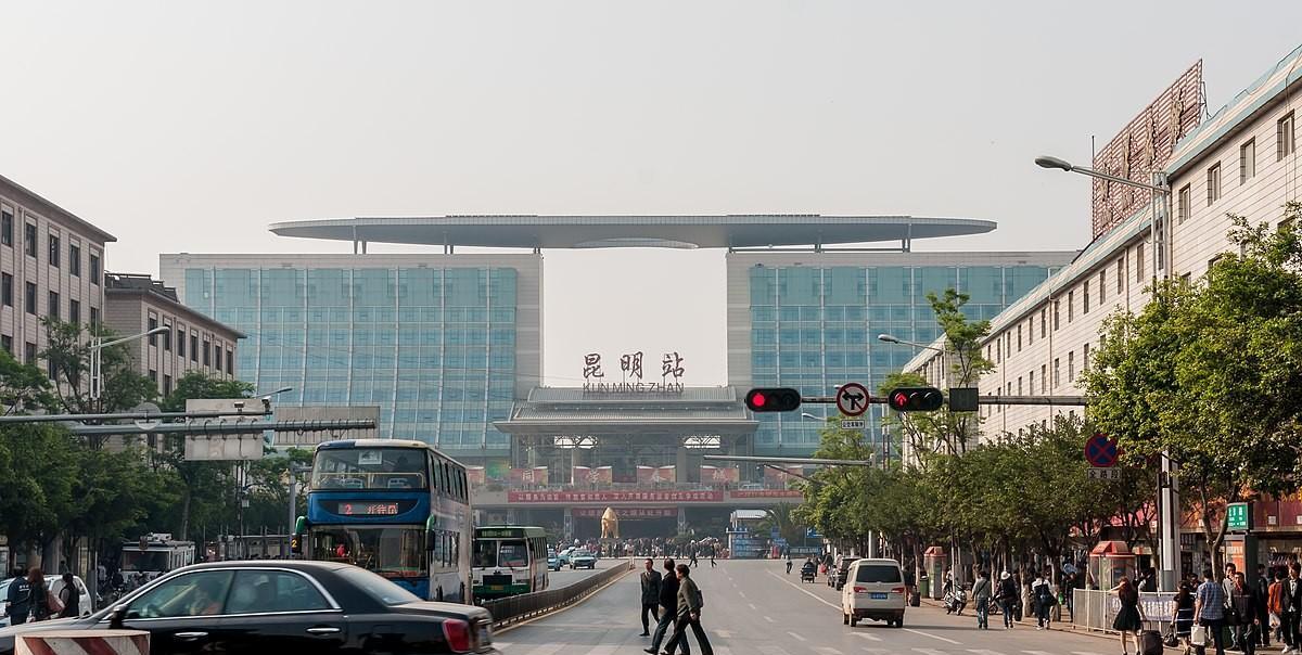 最長的火車線路_中國最長線火車_國內最長的火車線路