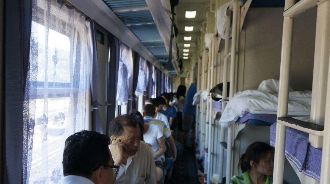 國內最長的火車線路_中國最長線火車_最長的火車線路