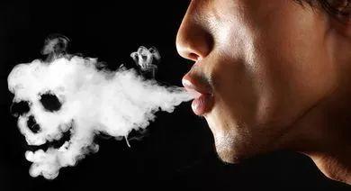 火車吸煙處照片_火車吸煙區在哪_火車吸煙室