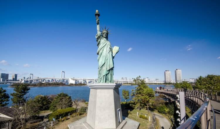 美國加拿大旅游_美國加拿大旅游路線_加拿大旅游美國人多嗎