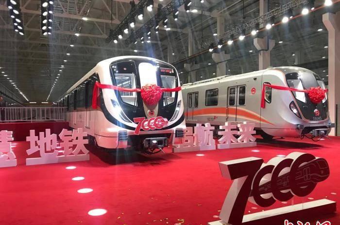 乘坐幾號地鐵線開啟上海站的奇妙旅程，感受上海的獨特韻律