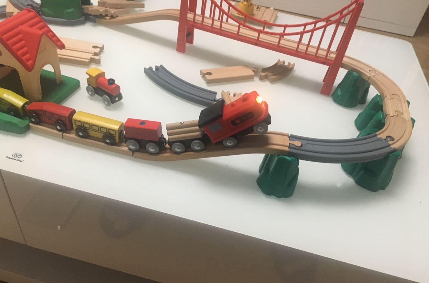 火車加什么油_火車油加滿能跑多遠(yuǎn)_火車油