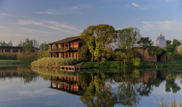 南北湖自駕游:領略南湖靜謐與北湖宏偉的雙重美景