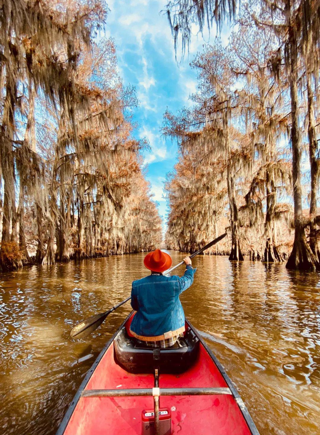 旅游自駕_自駕旅游心情的經典語錄_自駕旅游需要帶什么必需品