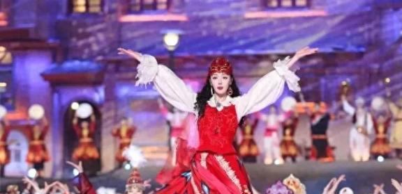 烏魯木齊到喀什自駕沿途風(fēng)景_烏魯木齊到喀什自駕游_烏魯木齊到喀什自駕游費(fèi)用