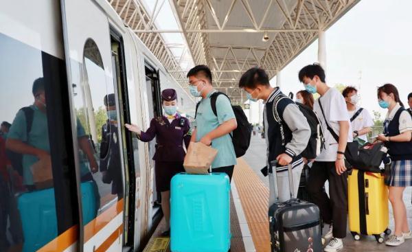 火車臺州西站位于哪個位置_臺州火車_火車臺州站和火車臺州西站區(qū)別