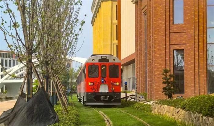 火車車庫圖片_火車車庫_火車車庫在哪里