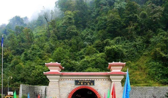 自駕固原攻略_自駕游固原到西昌市路線_固原自駕游