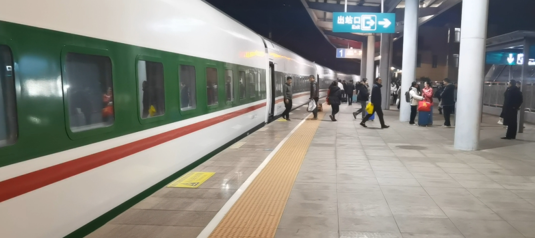 成都至廣州火車_成都廣州火車時刻表_廣州-成都火車