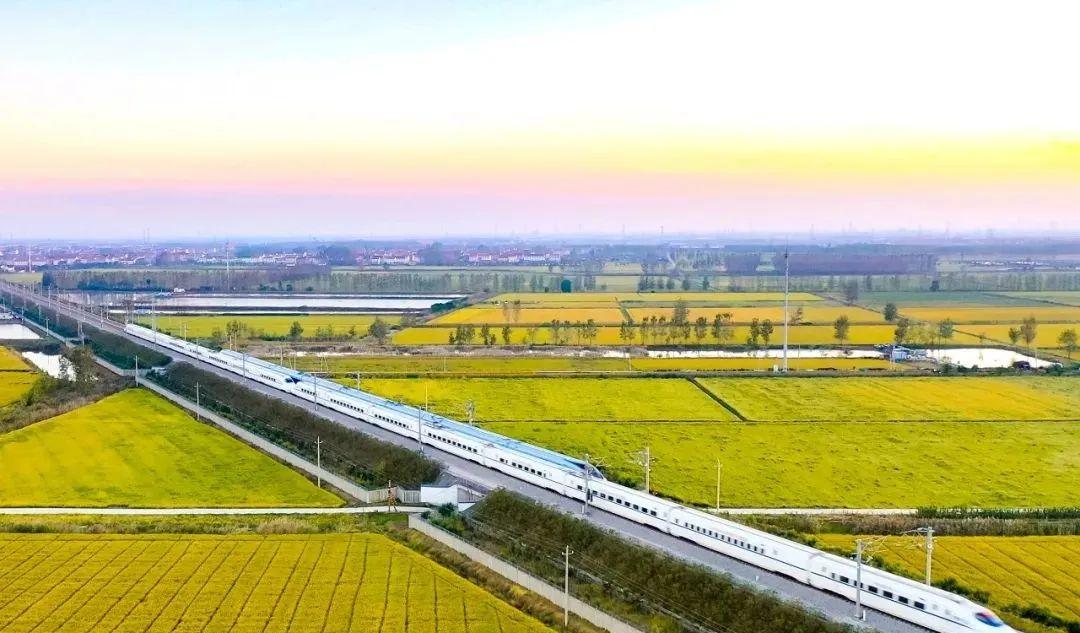 揚州到連云港火車站時刻表_連云港到揚州火車_揚州至連云港火車