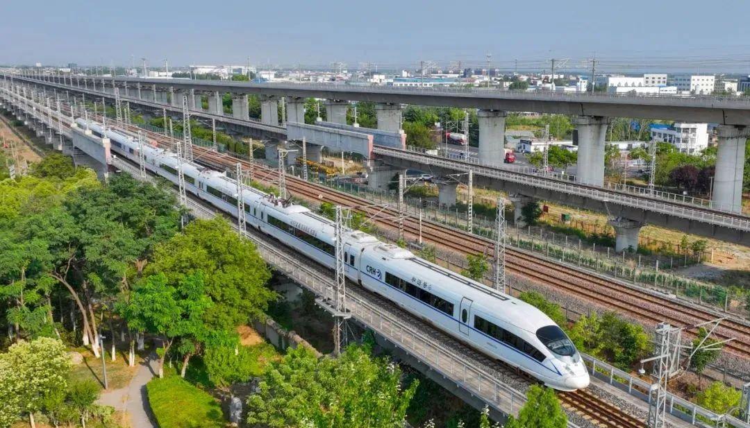 揚州至連云港火車_揚州到連云港火車站時刻表_連云港到揚州火車