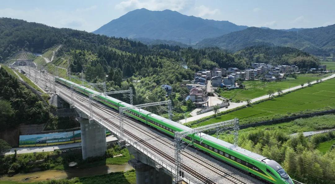 南昌到廈門(mén)火車(chē)票多少錢(qián)_南昌到廈門(mén)火車(chē)_南昌到廈門(mén)火車(chē)票價(jià)