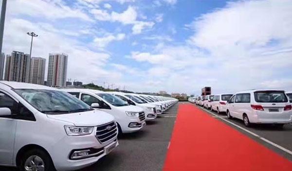 重慶奔馳商務(wù)車七座租車價(jià)格