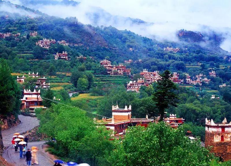 西安到年保玉則自駕游_西安到年保玉則自駕游_西安到年保玉則自駕游