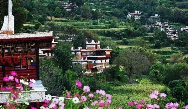 西安到年保玉則自駕游_西安到年保玉則自駕游_西安到年保玉則自駕游