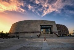 運城火車站到運城博物館坐幾路車?12路直達!