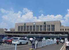 大連火車站到星海廣場打車多少錢?兩地相距多遠?